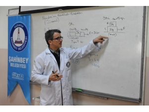 Şahinbey Belediyesinden Öğrencilere Uzaktan Eğitim