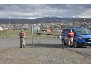 Kars’ta Karantinaya Alınan Köye Giriş Çıkış Yasak