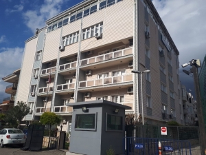 Marmaris Öğretmen Ve Polisevi Sağlıkçılara Kapısını Açtı