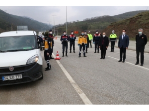 Düzce’de 8 Ayrı Noktada Korona Virüs Denetimi