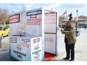 Kırşehir’de, Belediye Şehirde 3 Noktaya Dezenfekte İstasyonu Kurdu