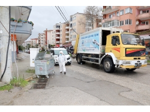 Mudanya’da Çöp Konteynerleri Dezenfekte Ediliyor