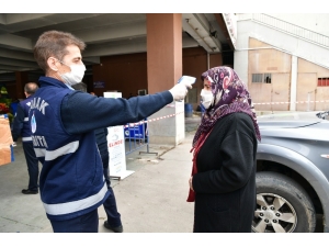 Mamak’ta Pazar Yerlerinde Covid-19 Düzeni
