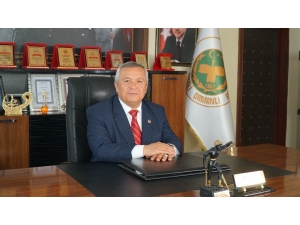 Belediye Başkanları Kampanyaya Birer Maaşlarını Bağışladı