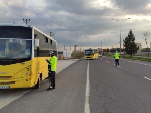 Kızıltepe’de Trafikte Korona Virüs Tedbirleri Devam Ediyor