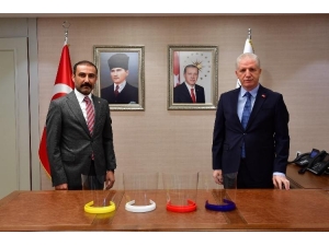 Gaziantep Ticaret Odası 20 Bin Adet Yüz Siperliği Üretecek