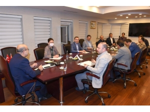 Vali Demirtaş Mülki İdare Amirleriyle Bir Araya Geldi