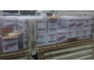 İhtiyaç Sahiplerine Dağıtılacak Kolilere Son Tüketim Tarihi Geçmiş Ürün Yerleştirdiler