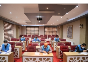 Develi Belediyesi’nden Yaşlılara Özel Destek