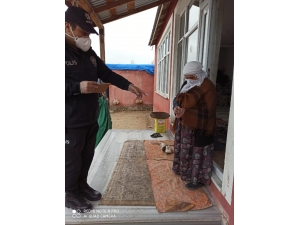 Sosyal Yardım Evlere Teslim Edilmeye Başlandı