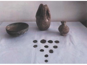 Jandarma Çok Sayıda Tarihi Eser Ele Geçirdi