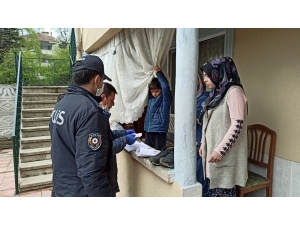 Postacılar Bu Defa Para Vermek İçin Kapı Kapı Gezdi