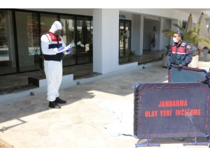 İranlı Kadın Sitenin Bahçesinde Ölü Bulundu