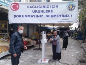 Turgutlu Belediyesinden Pazar Yerlerine El Dezenfektanı
