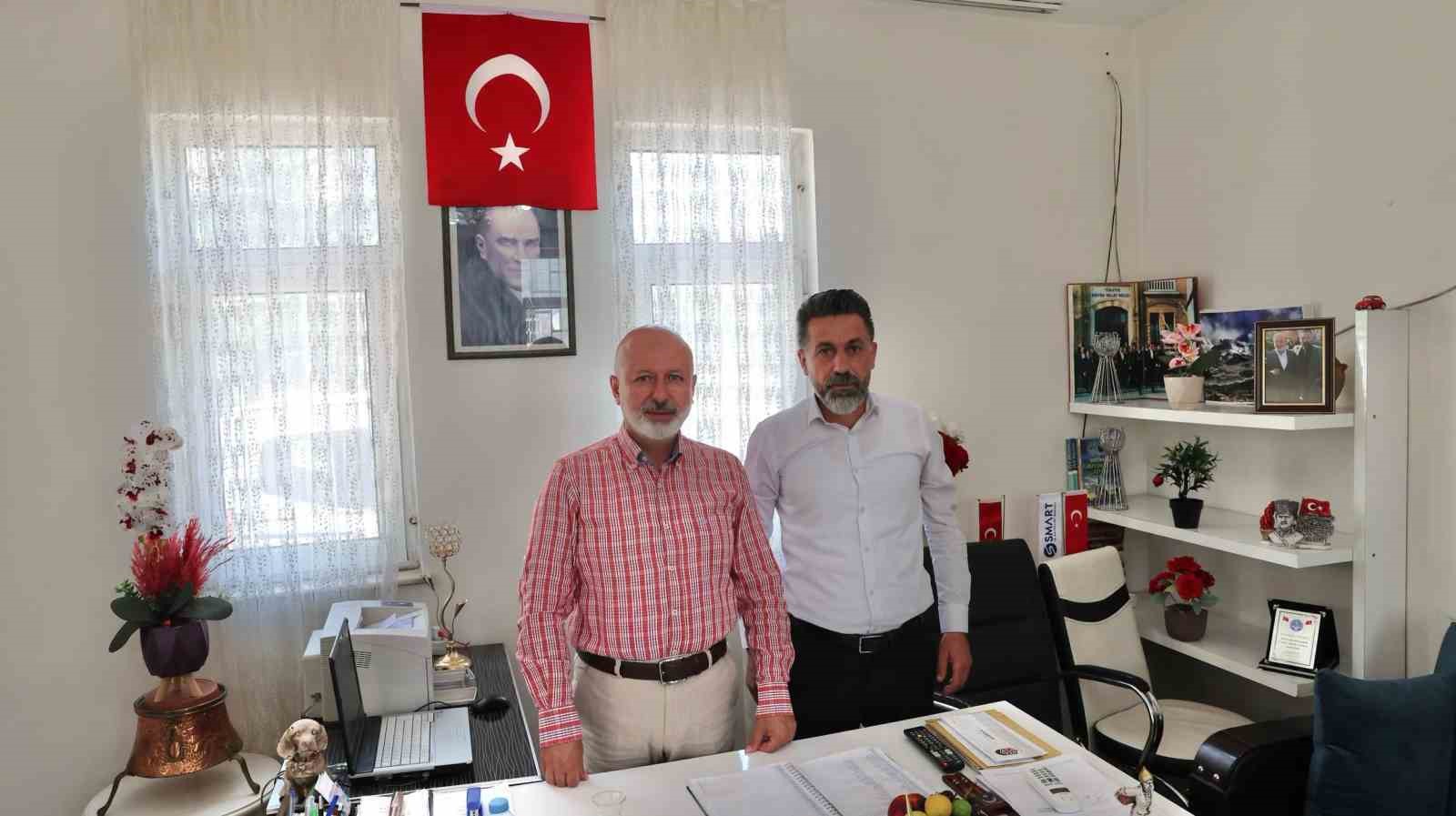 baskan-colakbayrakdar-yerinde-tespit-ediyor-cozumleri-birlikte-uretiyoruz