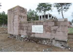 Çorum’da İstiklal Şehitleri Anıtı Yenileniyor