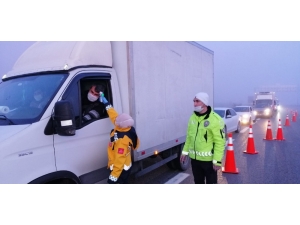 İstanbul Çıkışı Kapatıldı; Polis Denetim Gerçekleştiriyor