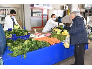 Aliağa Cumartesi Pazarında Korona Virüs Önlemleri