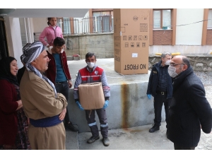 Çukurca Belediyesi Ve İlçe Emniyetinden Ortak Yardım Kampanyası