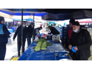 Pazarlarda Maske Ve Eldiven Takmak Artık Mecburi