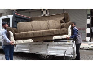 Akdeniz Belediyesi, Zor Durumdaki Ailelerin Yardımına Koşuyor