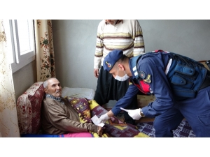 Maaşlarını Getiren Jandarmaya Ve Devlete Dualar Ettiler