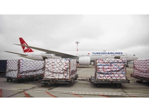 Thy Dünyanın Dört Bir Yanına Sağlık Malzemeleri Taşıyor