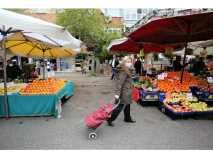 Buca Pazarlarında Ohal: İçerde Ve Dışarda Covid-19 Önlemleri!