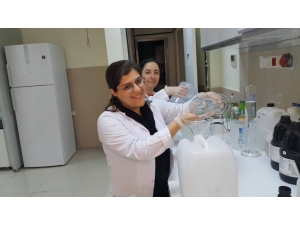 Kendi El Dezenfektanlarını Üretmeye Başladılar