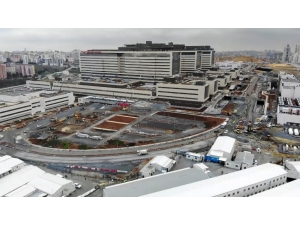 Başakşehir Şehir Hastanesi Yolundaki Hummalı Çalışma Drone İle Görüntülendi