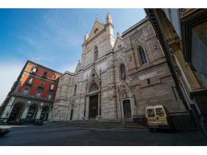 İtalya’da Son 24 Saatte 525 Ölüm