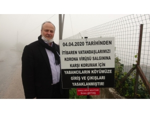 Korona Virüse Karşı Köy Girişinde 24 Saat Nöbet Tutuluyor