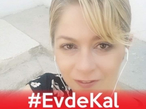 Öğretmenden Duygu Yüklü ’’Eğitim Ve Evde Kal’’ Mesajı