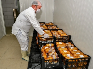 Büyükşehir Gıda Paketlerine Kavurma Da Ekledi