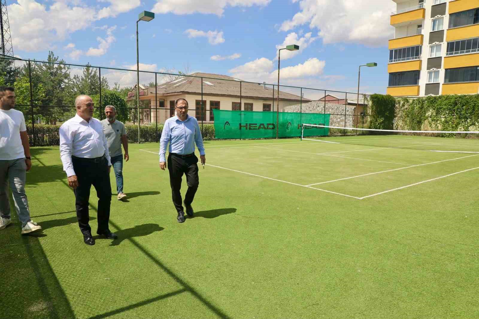 agri-da-tenis-heyecani-basliyor-81-ilden-180-sporcu-agri-dagi-cup-icin-geliyor