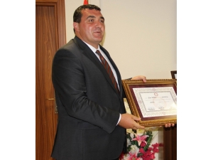 Şehrin Silüetini Bozacak Dedi, Cami Projesini Eleştirdi