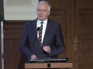 Korona Virüs Salgını Polonya Hükümetinde İstifa Getirdi