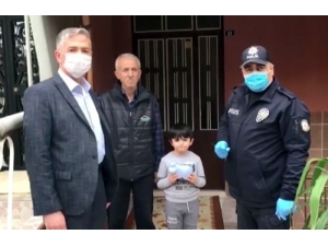 6 Yaşındaki Çocuk Kumbarasında Biriktirdiği Harçlıklarını Bağışladı