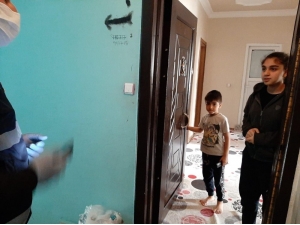 Belediye Kitap Talep Eden Öğrencinin İmdadına Yetişti