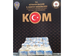 Kütahya’da Kaçak 3 Bin Maske Ele Geçirildi