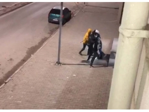 Kavga İhbarına Giden Polislere Pastalı Sürpriz