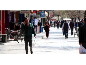 Erzincan’ın Üçte Biri Evde