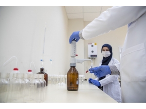 Büyükşehir Belediyesinin Dezenfektanları Meski Laboratuvarında Üretiliyor