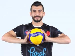 Halkbank Erkek Voleybol Takımı Oyuncusu Volkan Döne: “Halkbank Daha Güçlü Dönecektir”