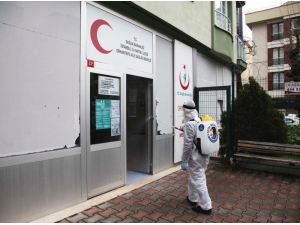 Kartal Belediyesi’nden Doktor Ve Muhtarlara Malzeme Desteği