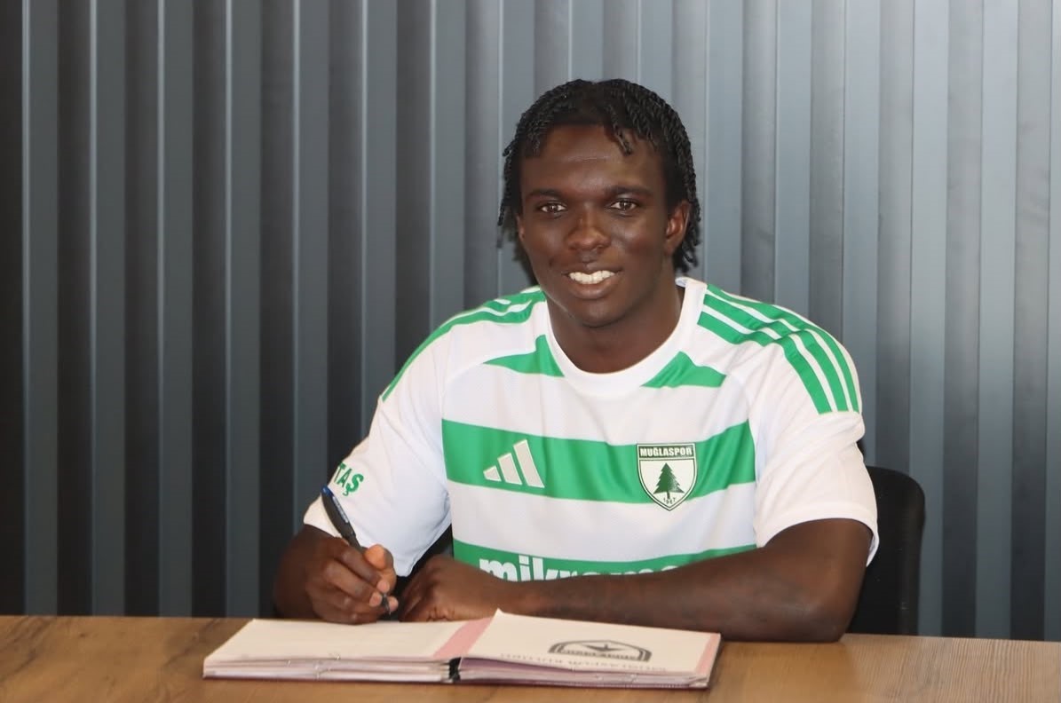 muglaspor-un-yeni-transferi-once-imzayi-sonra-golu-atti