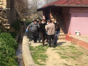 Yaşlı Çift Sobadan Zehirlenerek Hayatını Kaybetti