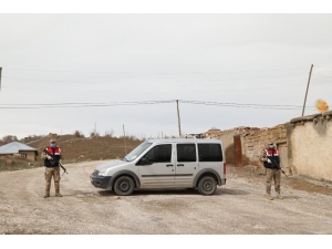 Van’da Bir Mahalle Daha Karantinaya Alındı