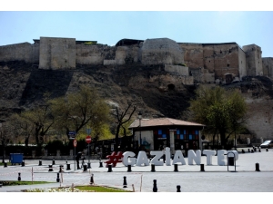 Korona Virüs Gaziantep’in Tarihi Mekanlarını Sessizliğe Bürüdü