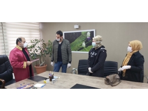 Korona Virüs Tedbirleri Alarak Nikah Kıydılar